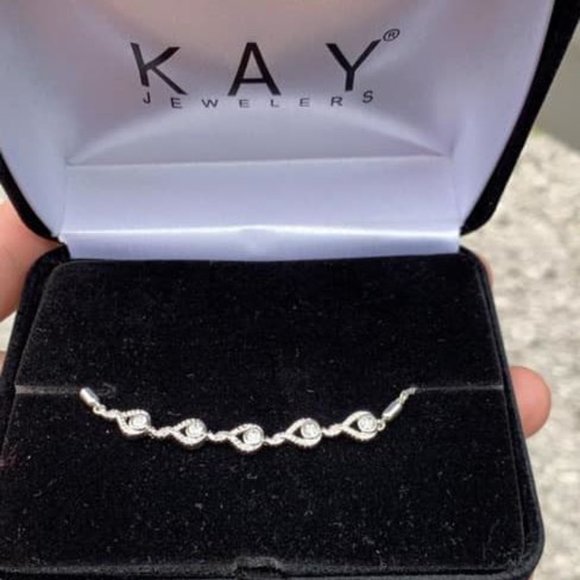 Kay Jewelers 1/2ct Diamond Bolo Bracelet